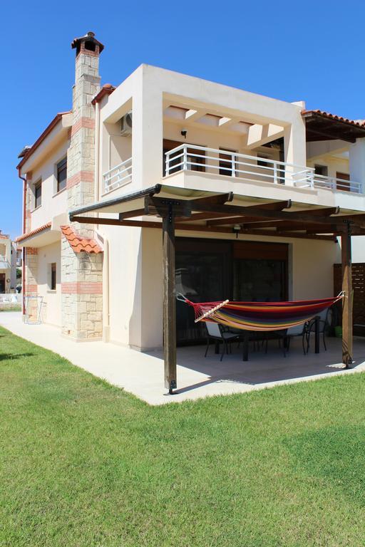 Petra Villa Afytos Exterior foto
